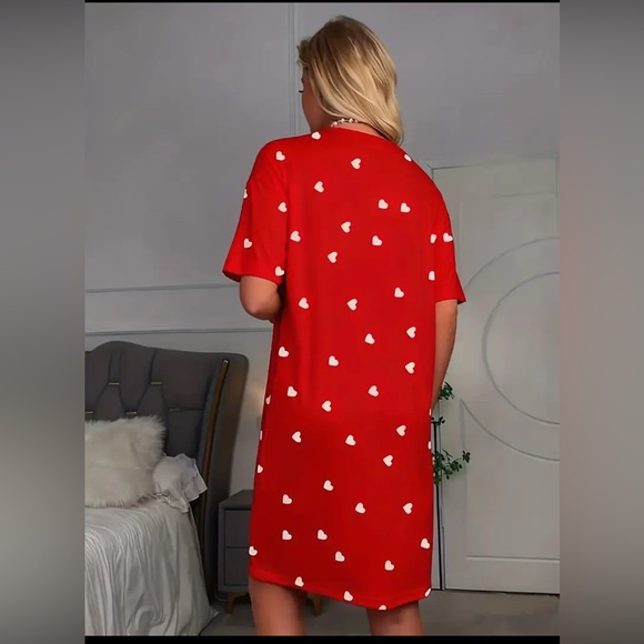 Red Heart Print Sleep Shirt - Picture 2 of 5